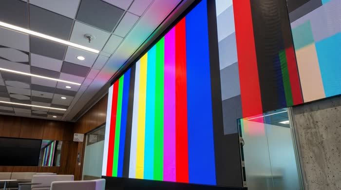 LED wall color calibration bars