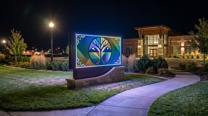 Outdoor LED monument sign at night